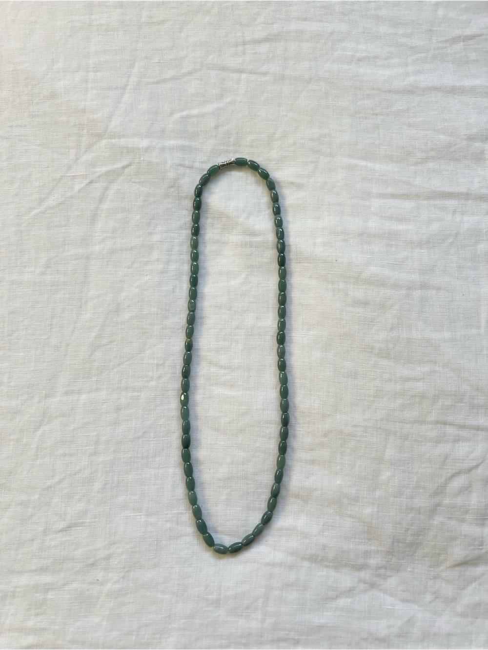 Green Beaded Women's Necklace - Elegant Gem Tone